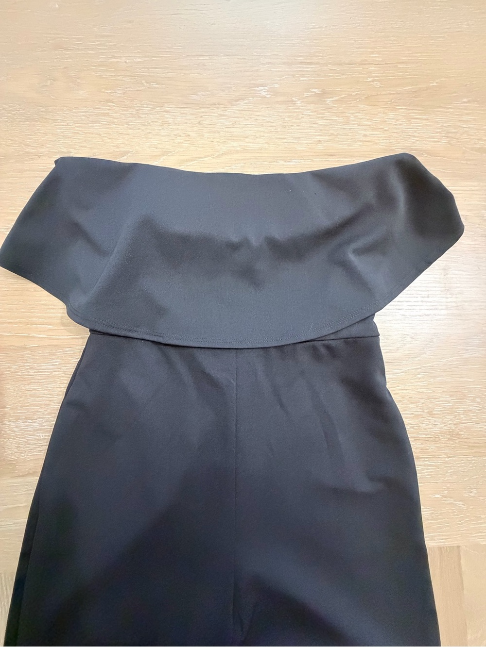 Elegant Strapless Black Wide-Leg Jumpsuit - Picture 3 of 5